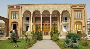 سردر دانشگاه هنر اسلامی تبریز