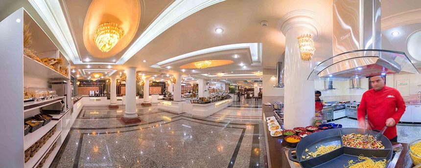 سالن صبحانه هتل قصر مشهد