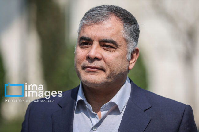 وزیر نفت: جوانان متخصص، آینده صنعت نفت را میسازند