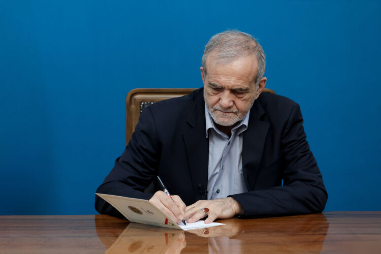 مصوبه «سند ملی توسعه علوم و فناوریهای مواد پیشرفته و فرایندهای نوین فرآوری مواد» ابلاغ شد