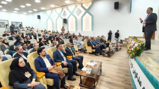 فعالیت پارکهای علم و فناوری کشور باید به خلق ثروت منجر شود + فیلم