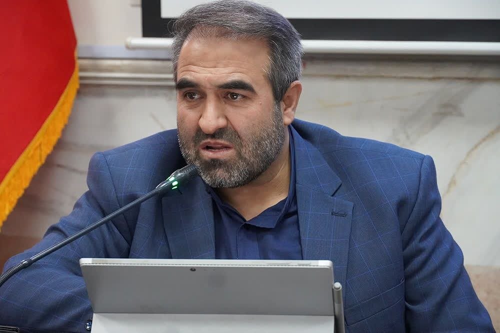 بازنگری سرفصلها و تولید کتب مرجع در اولویت معاونت هنر دانشگاه آزاد