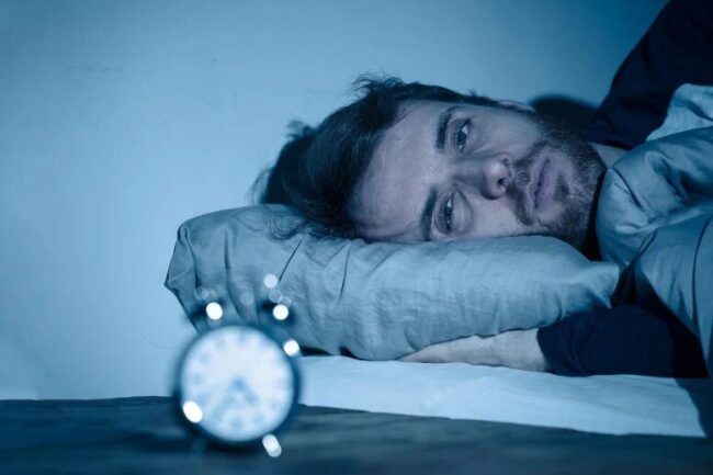 نور مصنوعی شبانه: محرک پنهان استرس مغز و التهاب عروق