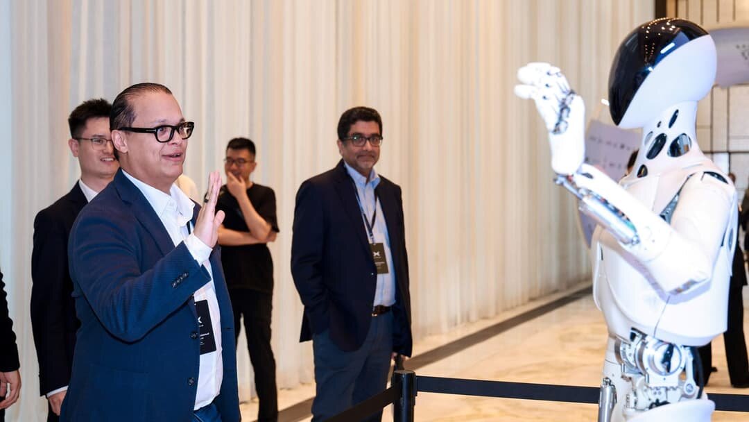 نمونه اولیه روبات انسان نما برای صنعت خودروسازی توسعه یافت