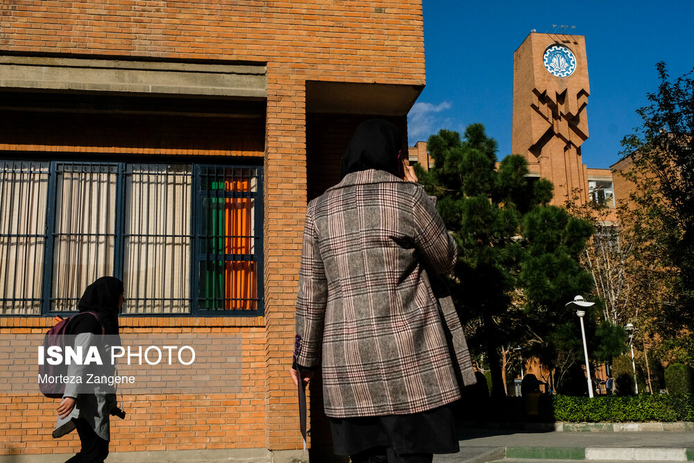 برنامه امتحانی و مهلت دفاع دانشجویان شریف تغییر کرد