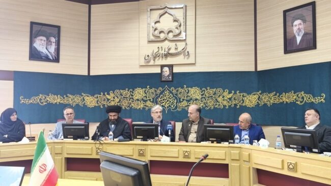 وزیر علوم: مسئولیت اجتماعی به شاخص جدی ارزیابی عملکرد دانشگاهها اضافه شد