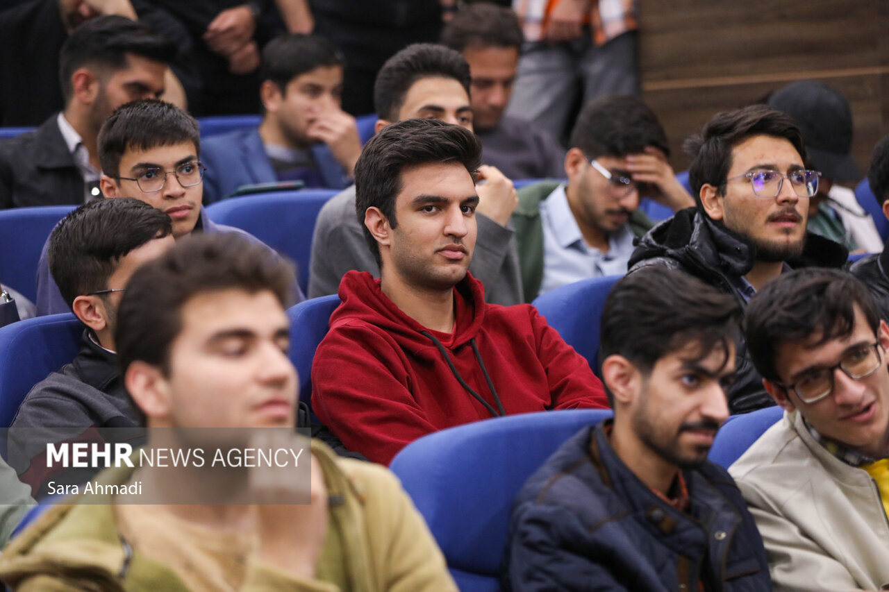 بازگشت نشاط کامل به دانشگاهها با حضور پررنگ دانشجویان امکانپذیر است