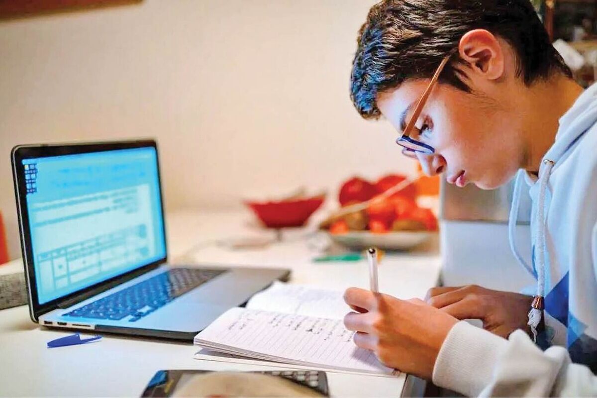لزوم تدوین نقشه جامع آموزش زبانهای خارجی