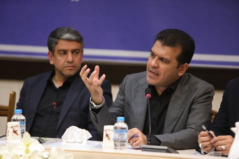معاون علمی رییس جمهور: نخبگان به حل مشکلات استانها کمک کنند