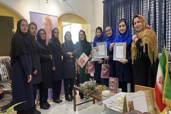بازدید دانشآموزان پژوهشگر لاهیجان از مرکز رویان جهاد دانشگاهی گیلان