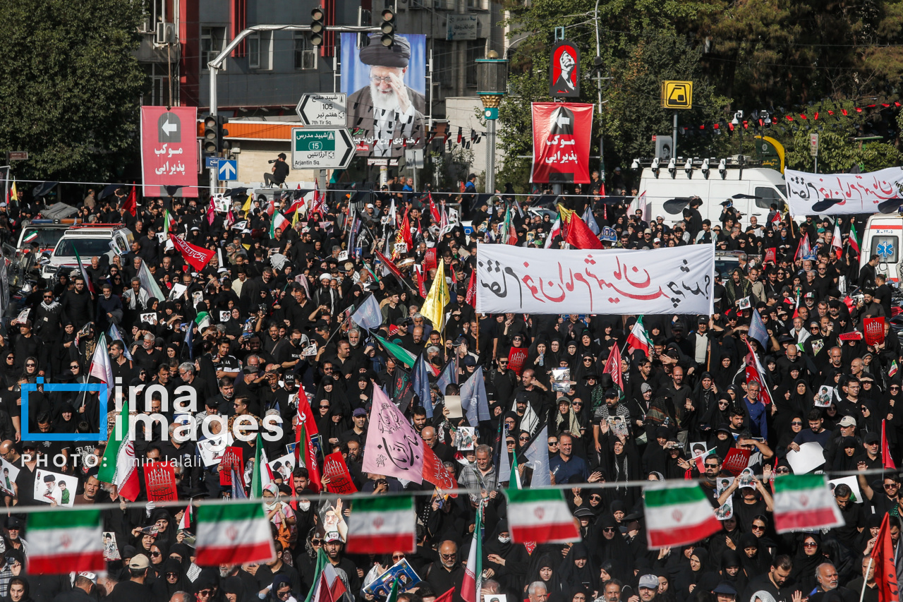 مرگ با عظمت و تشییع باشکوه قائد امت تجلیگاه مناسبات جدید جهانی